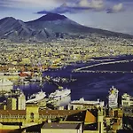 Oda ve Kahvaltı Cavour Napoli