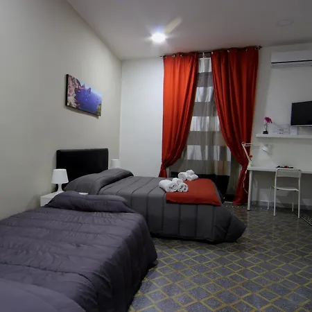 Oda ve Kahvaltı Cavour *